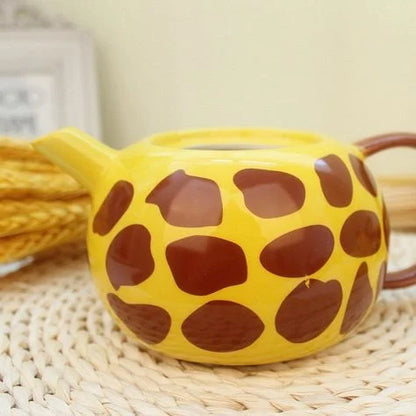 Alwht™ Giraffe Tea Kettle with 2 Tea Cups Set