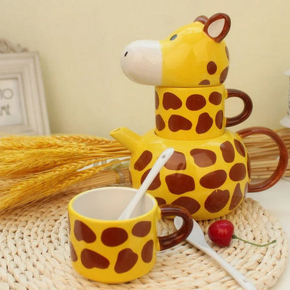 Alwht™ Giraffe Tea Kettle with 2 Tea Cups Set